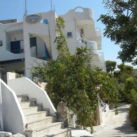 Efrosyni Apartments Agia Marina  Zewnętrze zdjęcie